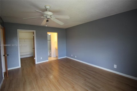 Купить кондоминиум в Плантация, Флорида 2 спальни, 120.4м2, № 2029299 - фото 29