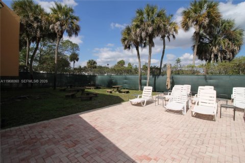 Купить кондоминиум в Плантация, Флорида 2 спальни, 120.4м2, № 2029299 - фото 15