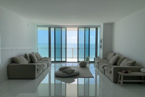 Condominio en alquiler en Key Biscayne, Florida, 2 dormitorios, 158.21 m2 № 2054466 - foto 10