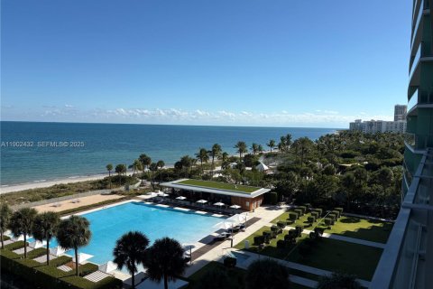 Condominio en alquiler en Key Biscayne, Florida, 2 dormitorios, 158.21 m2 № 2054466 - foto 3