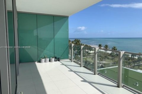 Condominio en alquiler en Key Biscayne, Florida, 2 dormitorios, 158.21 m2 № 2054466 - foto 11