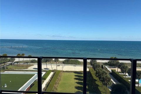 Condominio en Key Biscayne, Florida, 2 dormitorios  № 2054466