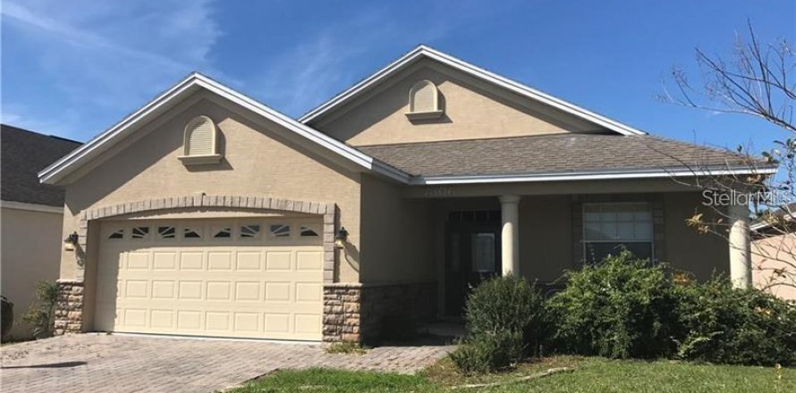 Villa ou maison à Lakeland, Floride 4 chambres, 202.71 m2 № 2419585