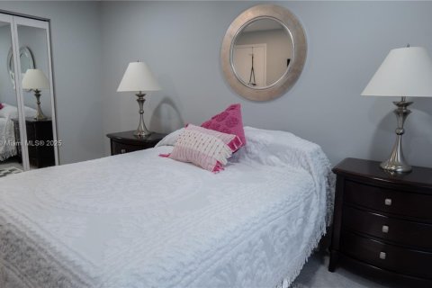 Casa en venta en Davie, Florida, 3 dormitorios, 153.1 m2 № 1945768 - foto 23