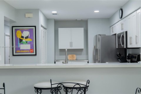Casa en venta en Davie, Florida, 3 dormitorios, 153.1 m2 № 1945768 - foto 8