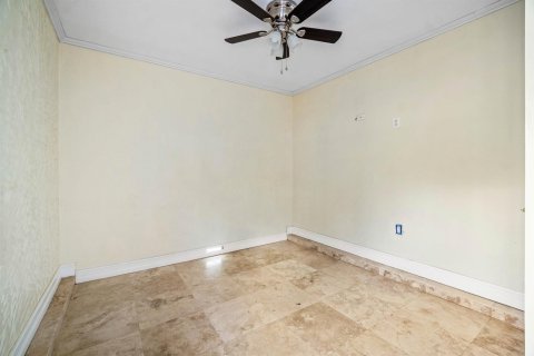 House in Boca Raton, Florida 3 bedrooms, 114.55 sq.m. № 2154366 - photo 11