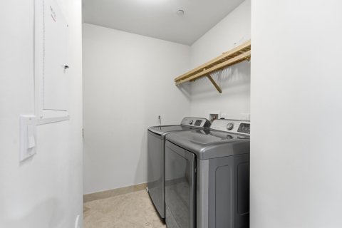 Touwnhouse à vendre à Lauderdale-by-the-Sea, Floride: 3 chambres, 155.52 m2 № 2436069 - photo 6