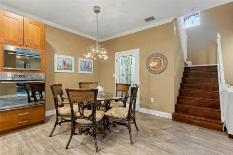 Adosado en venta en Hollywood, Florida, 3 dormitorios, 162.39 m2 № 2006368 - foto 7