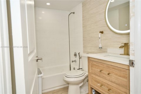 Condo in Cutler Bay, Florida, 1 bedroom  № 2051533 - photo 23