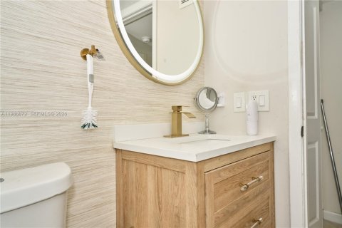 Condo in Cutler Bay, Florida, 1 bedroom  № 2051533 - photo 22