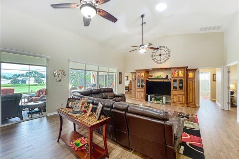 Villa ou maison à vendre à Leesburg, Floride: 2 chambres, 197.32 m2 № 1913340 - photo 15