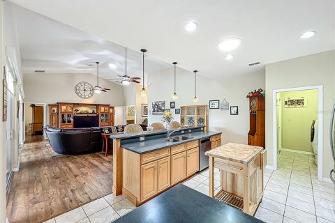 Casa en venta en Leesburg, Florida, 2 dormitorios, 197.32 m2 № 1913340 - foto 22