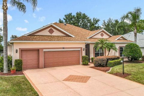 House in Leesburg, Florida 2 bedrooms, 197.32 sq.m. № 1913340 - photo 4