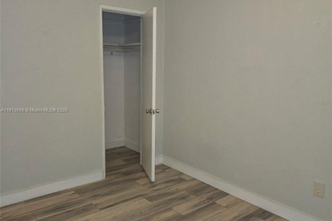 Copropriété à louer à Miami Beach, Floride: 1 chambre, 43.2 m2 № 1969027 - photo 6