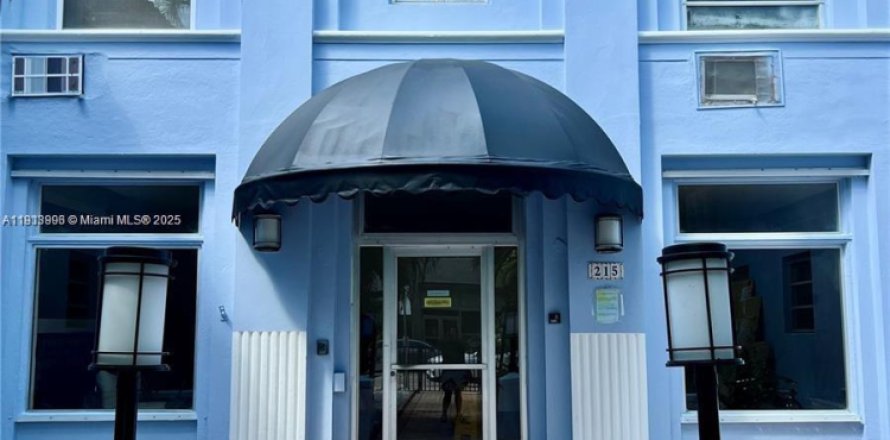 Condo à Miami Beach, Floride, 1 chambre № 1969027