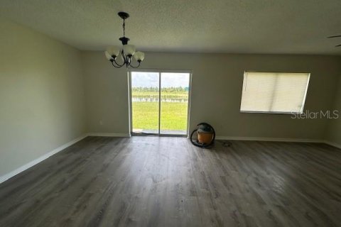 Villa ou maison à louer à Riverview, Floride: 4 chambres, 169.18 m2 № 1853942 - photo 10