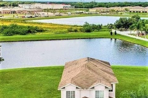 Villa ou maison à louer à Riverview, Floride: 4 chambres, 169.18 m2 № 1853942 - photo 2