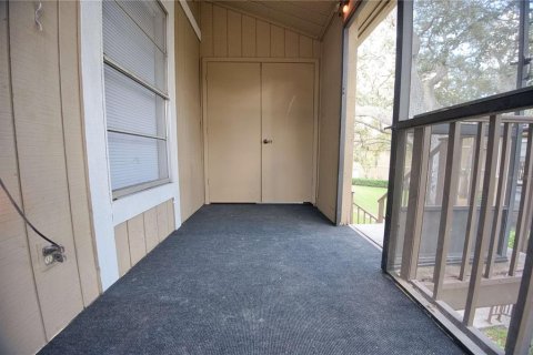 Condominio en alquiler en Tampa, Florida, 2 dormitorios, 84.73 m2 № 1876936 - foto 14