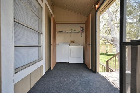 Condominio en alquiler en Tampa, Florida, 2 dormitorios, 84.73 m2 № 1876936 - foto 15
