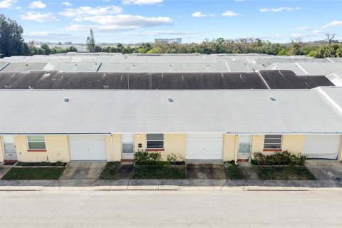 Villa ou maison à vendre à New Port Richey, Floride: 2 chambres, 67.08 m2 № 2233301 - photo 3