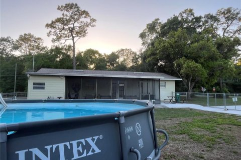 House in Fruitland Park, Florida 3 bedrooms, 120.77 sq.m. № 2091909 - photo 25