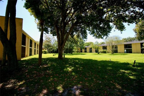 Copropriété à louer à Boynton Beach, Floride: 2 chambres, 85.56 m2 № 2183388 - photo 12