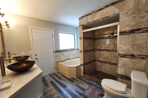 Casa en venta en Orlando, Florida, 4 dormitorios, 173.17 m2 № 1899330 - foto 14