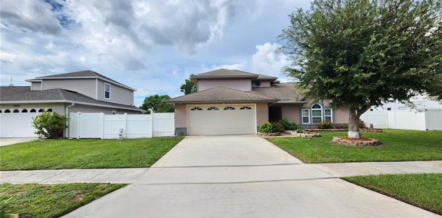 Casa en Orlando, Florida 4 dormitorios, 173.17 m2 № 1899330