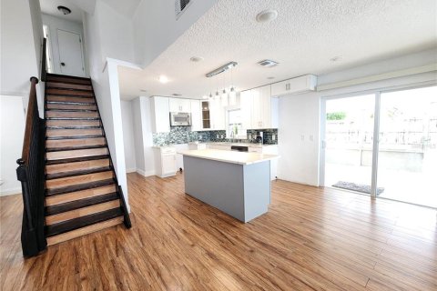 Casa en venta en Orlando, Florida, 4 dormitorios, 173.17 m2 № 1899330 - foto 10