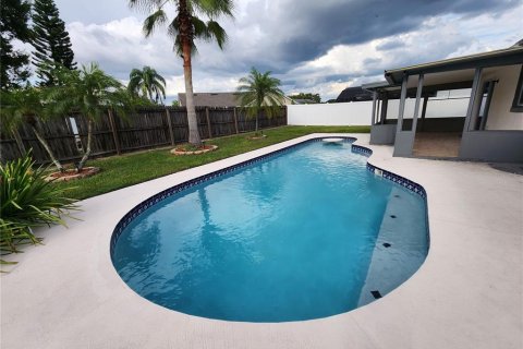 Casa en venta en Orlando, Florida, 4 dormitorios, 173.17 m2 № 1899330 - foto 19