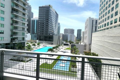 Снять в аренду кондоминиум в Майами, Флорида 1 спальня, 59.27м2, № 2043953 - фото 10