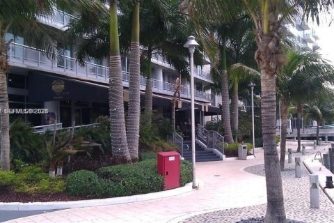 Снять в аренду кондоминиум в Майами, Флорида 1 спальня, 59.27м2, № 2043953 - фото 22