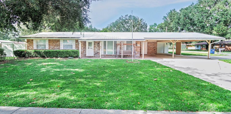 House in Macclenny, Florida 3 bedrooms, 128.21 sq.m. № 771674