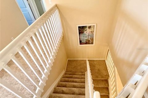 Casa en venta en Fort Myers, Florida, 5 dormitorios, 274.71 m2 № 2302420 - foto 17