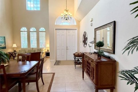 Casa en venta en Fort Myers, Florida, 5 dormitorios, 274.71 m2 № 2302420 - foto 5