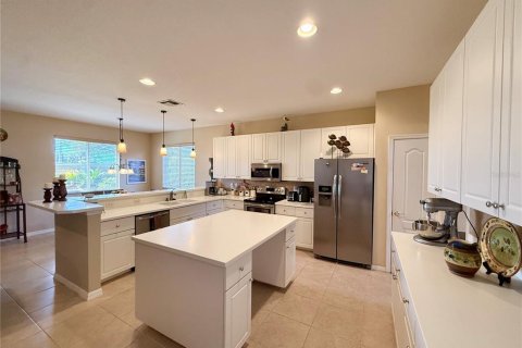 Casa en venta en Fort Myers, Florida, 5 dormitorios, 274.71 m2 № 2302420 - foto 9