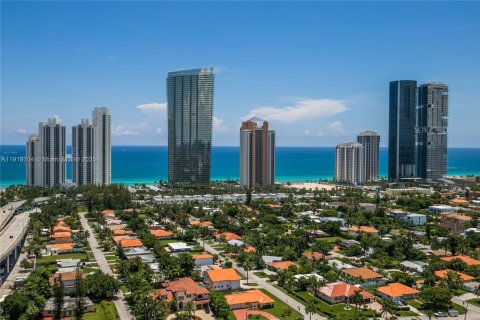 Condo in Aventura, Florida, 2 bedrooms  № 1974785 - photo 4