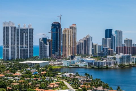 Condo in Aventura, Florida, 2 bedrooms  № 1974785 - photo 5