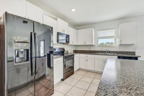 House in Riverview, Florida 4 bedrooms, 244.8 sq.m. № 1622920 - photo 14