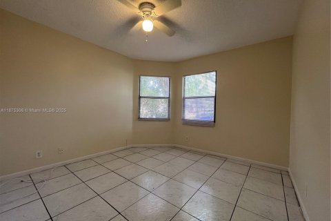 Condominio en alquiler en North Lauderdale, Florida, 3 dormitorios, 130.43 m2 № 1926331 - foto 7