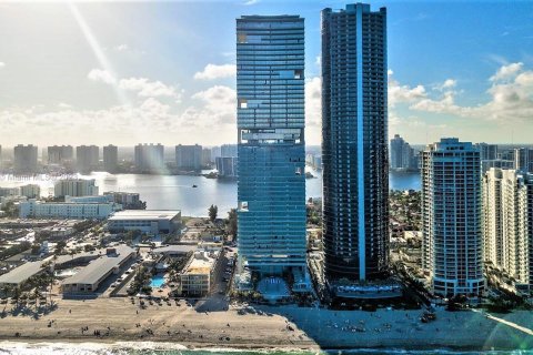 Copropriété à vendre à Sunny Isles Beach, Floride: 5 chambres, 302.12 m2 № 1860821 - photo 13