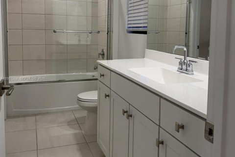 Adosado en alquiler en Deerfield Beach, Florida, 3 dormitorios, 130.99 m2 № 2046690 - foto 6