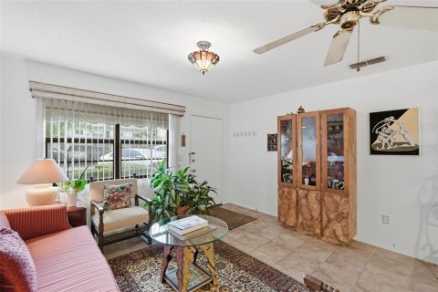 Copropriété à vendre à Saint Petersburg, Floride: 2 chambres, 85.01 m2 № 2222626 - photo 8