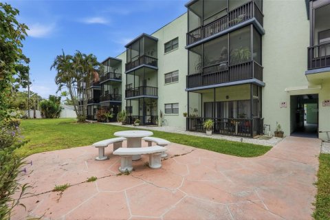 Copropriété à vendre à Saint Petersburg, Floride: 2 chambres, 85.01 m2 № 2222626 - photo 5