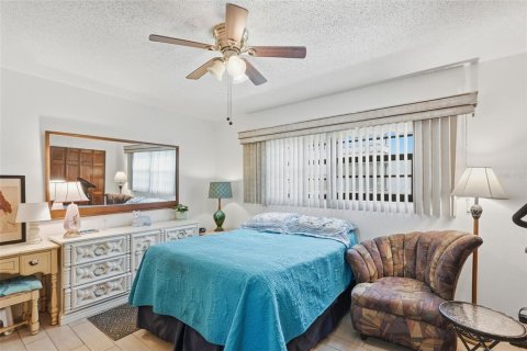 Copropriété à vendre à Saint Petersburg, Floride: 2 chambres, 85.01 m2 № 2222626 - photo 28