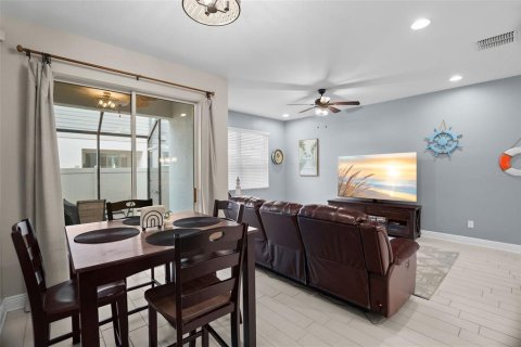 Adosado en venta en Clearwater, Florida, 3 dormitorios, 157.93 m2 № 2196410 - foto 11