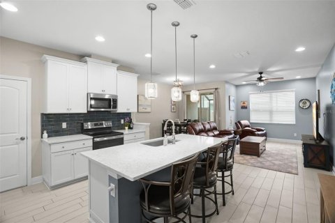 Adosado en venta en Clearwater, Florida, 3 dormitorios, 157.93 m2 № 2196410 - foto 5