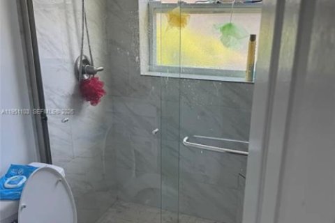 Купить виллу или дом в Катлер-Бей, Флорида 3 спальни, 123.28м2, № 2006185 - фото 14