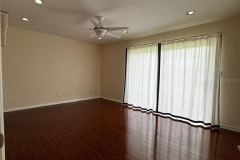 Touwnhouse à louer à Maitland, Floride: 3 chambres, 133.04 m2 № 2430686 - photo 14