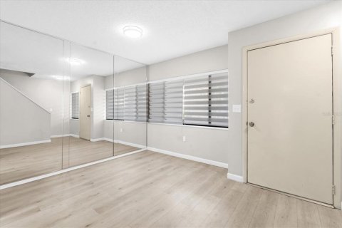 Touwnhouse à louer à Orlando, Floride: 2 chambres, 110.83 m2 № 1869667 - photo 19